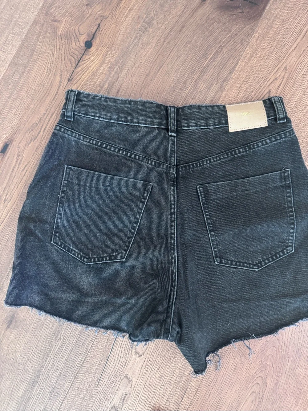 Zara hem classic accents